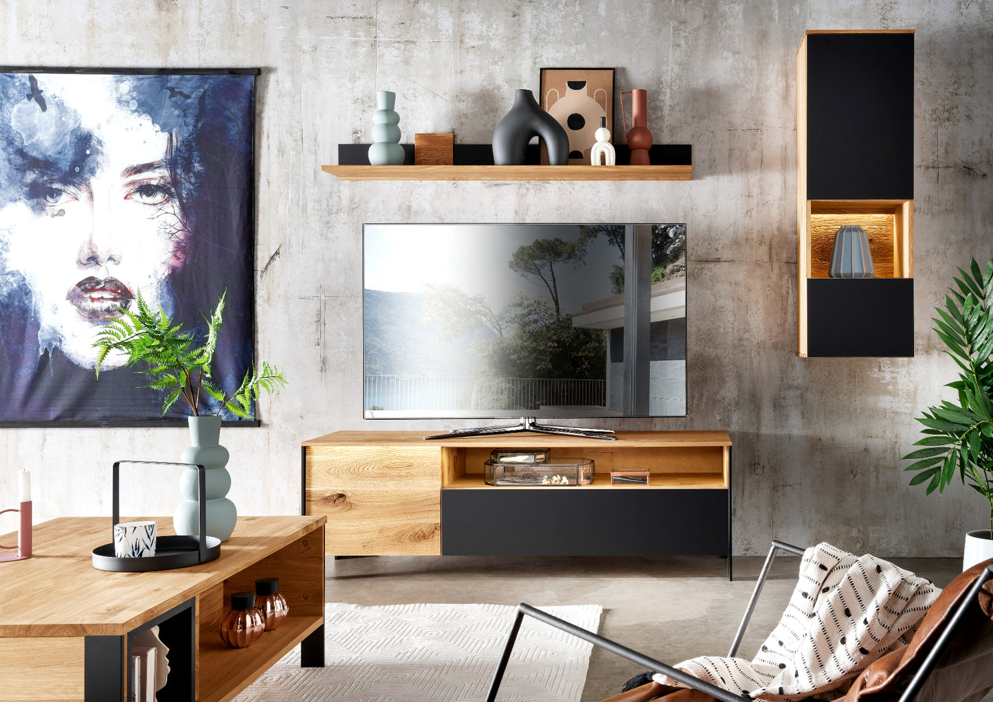 TV-Board Boston Wildeiche/Eiche massiv geölt inkl. Beleuchtung B/H/T 154 x 50 x 45 cm