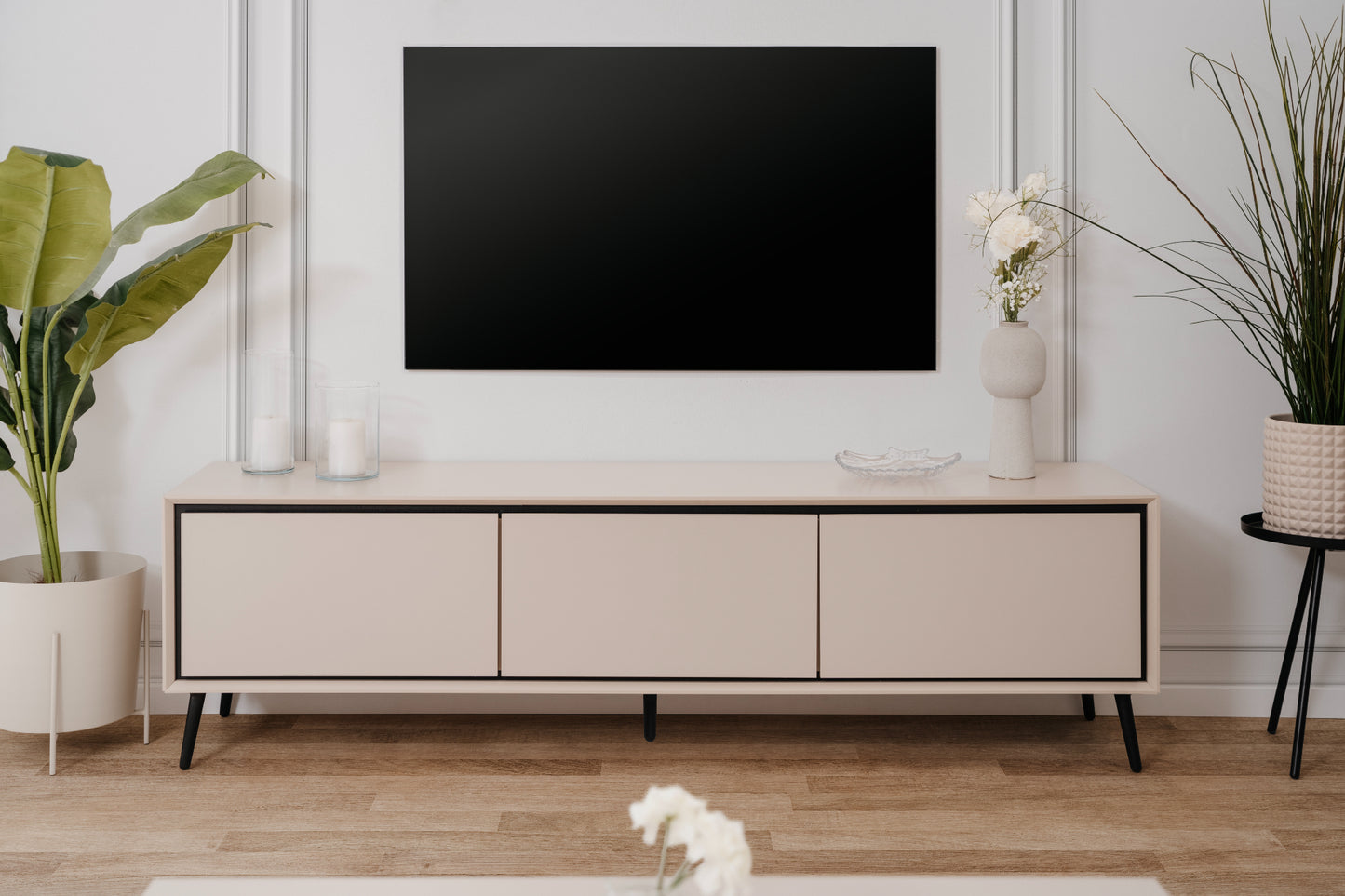 Finori TV Lowboard Arona Sand/Schwarz ca. B/H/T 175 x 50 x 38 cm