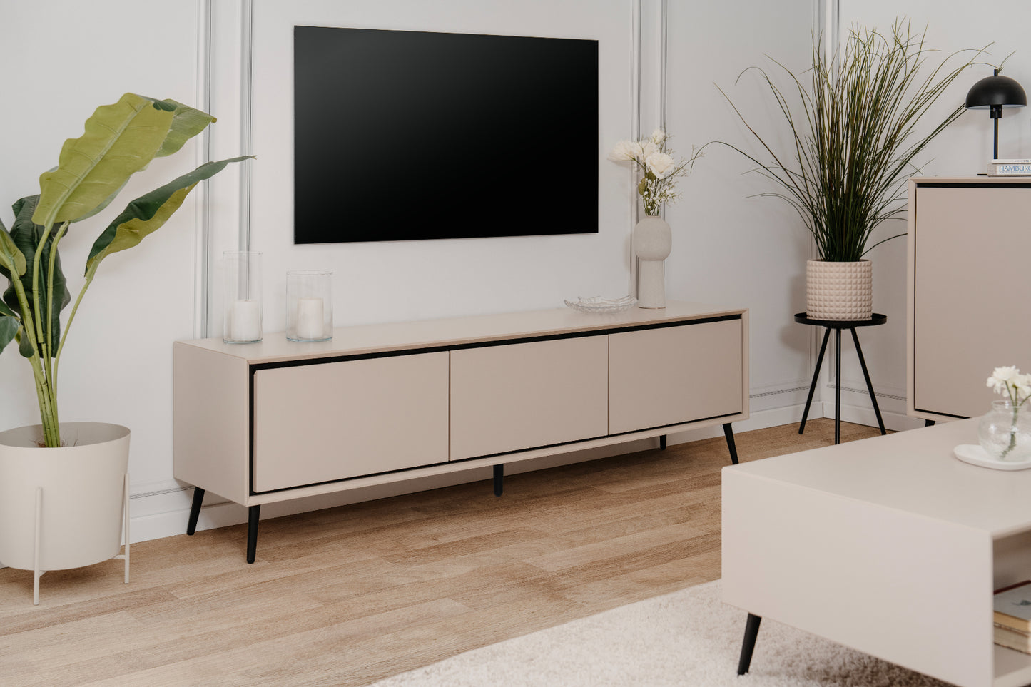 Finori TV Lowboard Arona Sand/Schwarz ca. B/H/T 175 x 50 x 38 cm