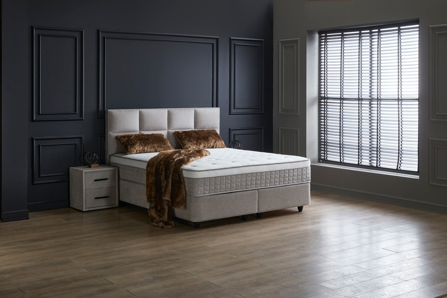Boxspringbett Ayana Hellgrau/Beige Voll-orthopädisches Komfortbett mit Bettkasten, Stauraum, inkl. kostenlose Lieferung und Montage