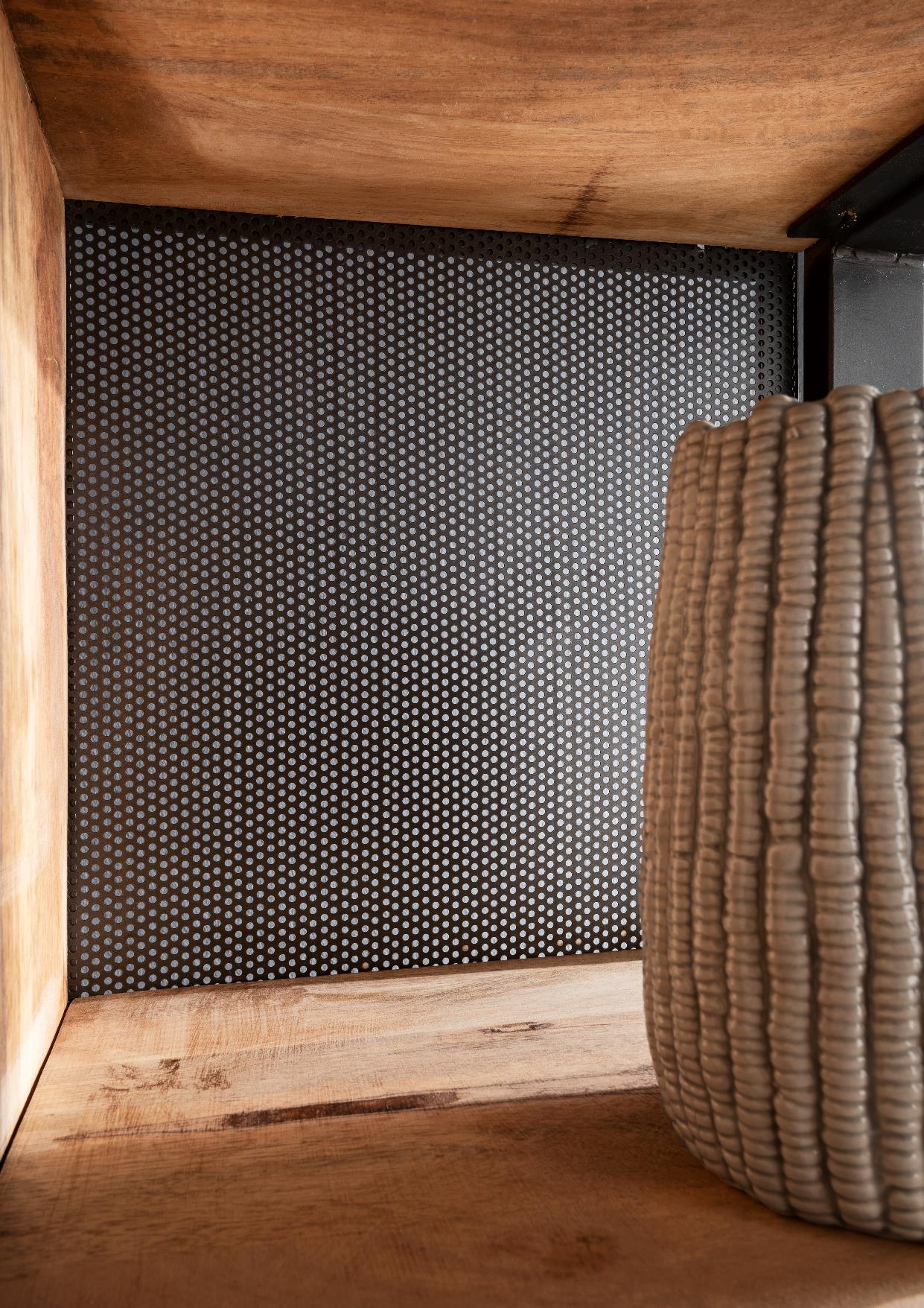 Vitrinenschrank Cayro Mangoholz massiv multifarbig inkl. Beleuchtung B/H/T 104 x 200 x 42 cm