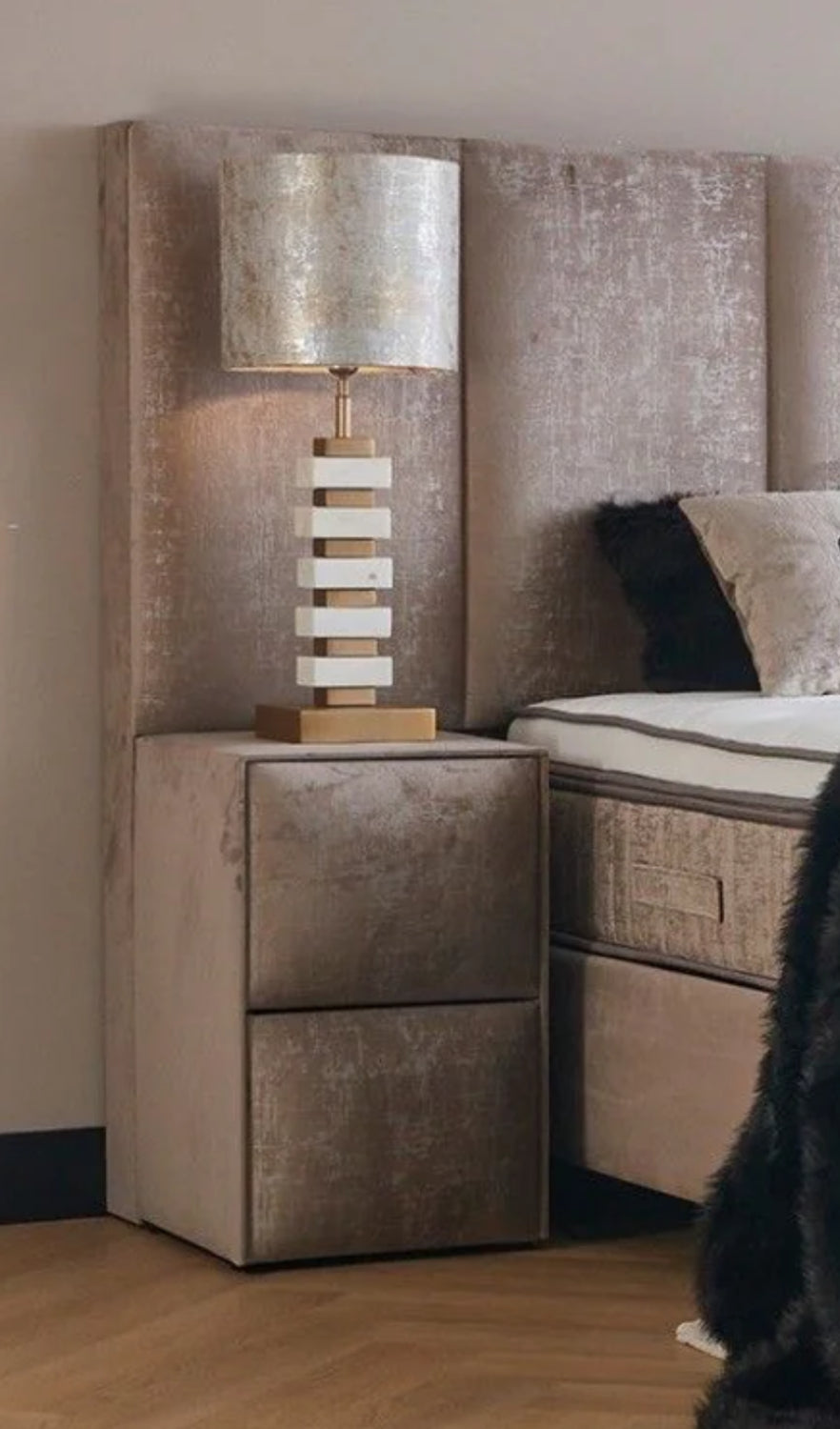 Boxspringbett Callisto Beige Voll-orthopädisches Komfortbett mit Bettkasten, Stauraum, inkl. kostenlose Lieferung und Montage