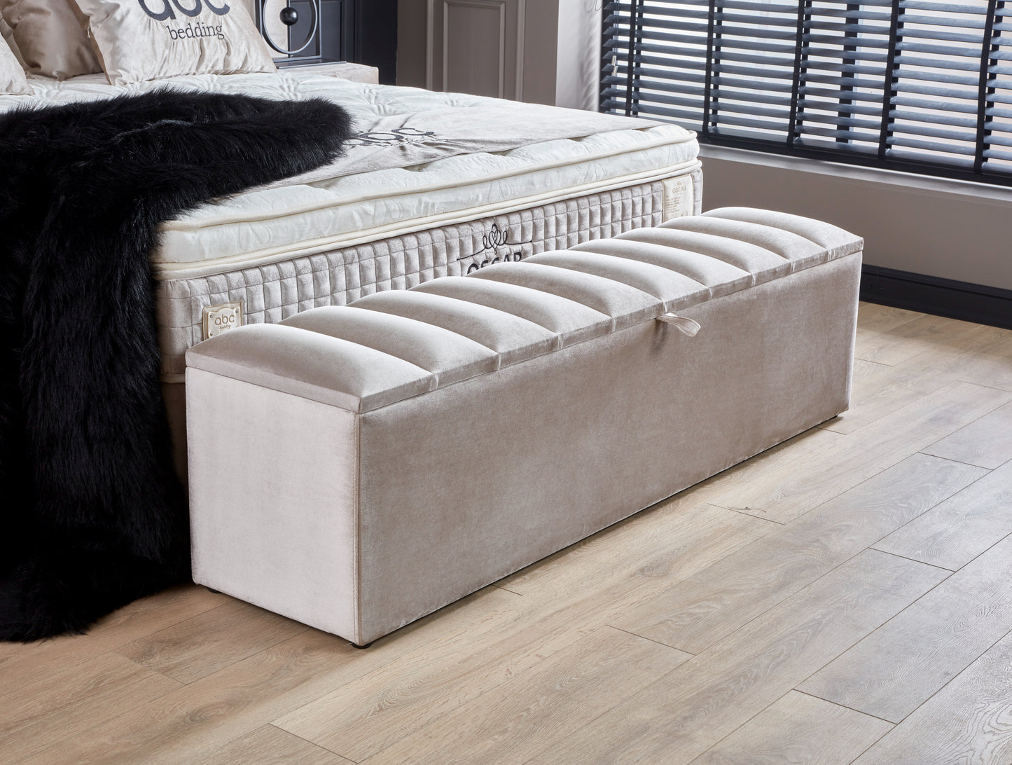 Boxspringbett Oscar Beige Voll-orthopädisches Komfortbett mit Bettkasten, Stauraum, inkl. kostenlose Lieferung und Montage