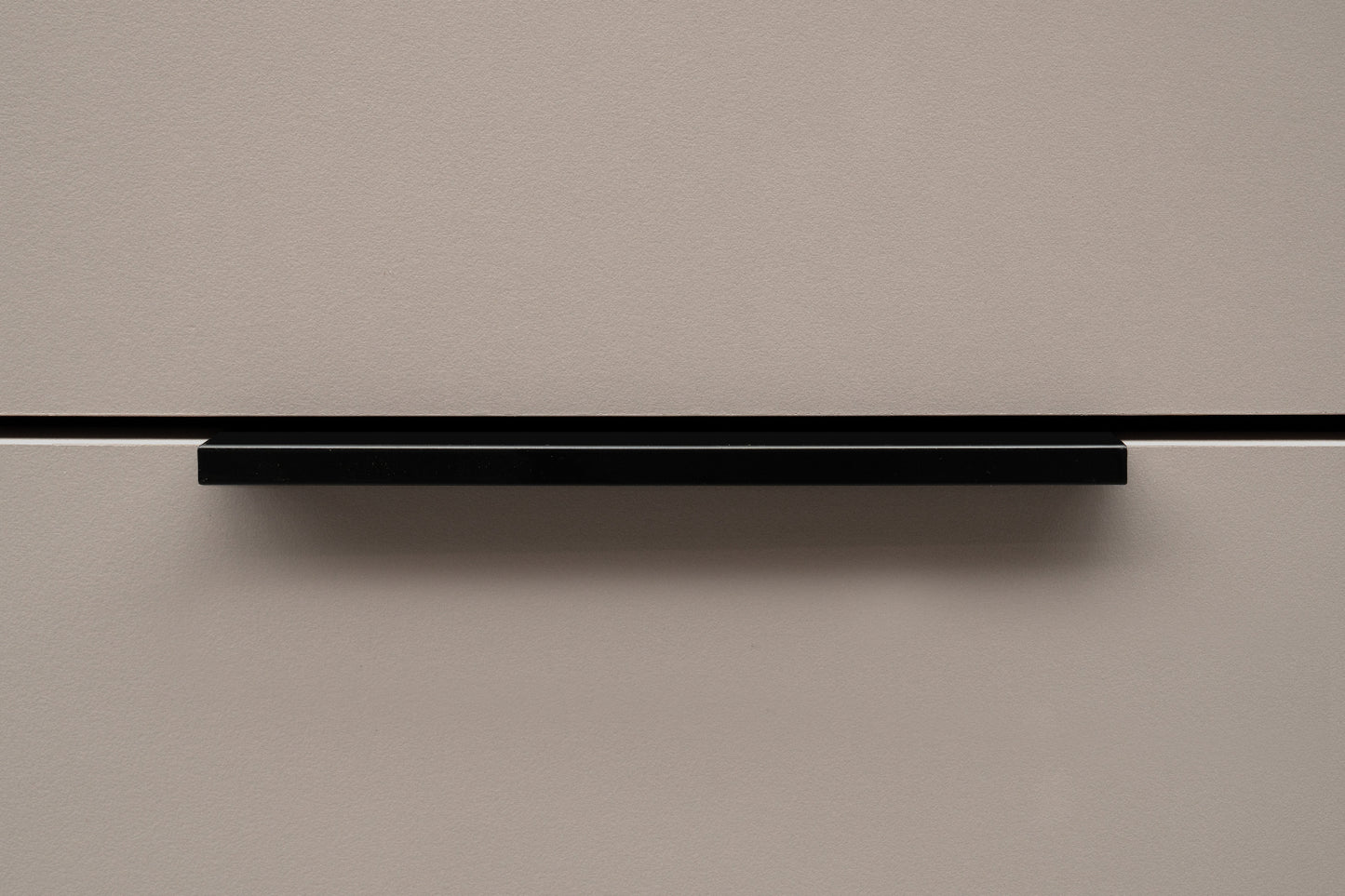 Finori Highboard mit Schubladen Arona Sand/Schwarz ca. B/H/T 90 x 140 x 38 cm