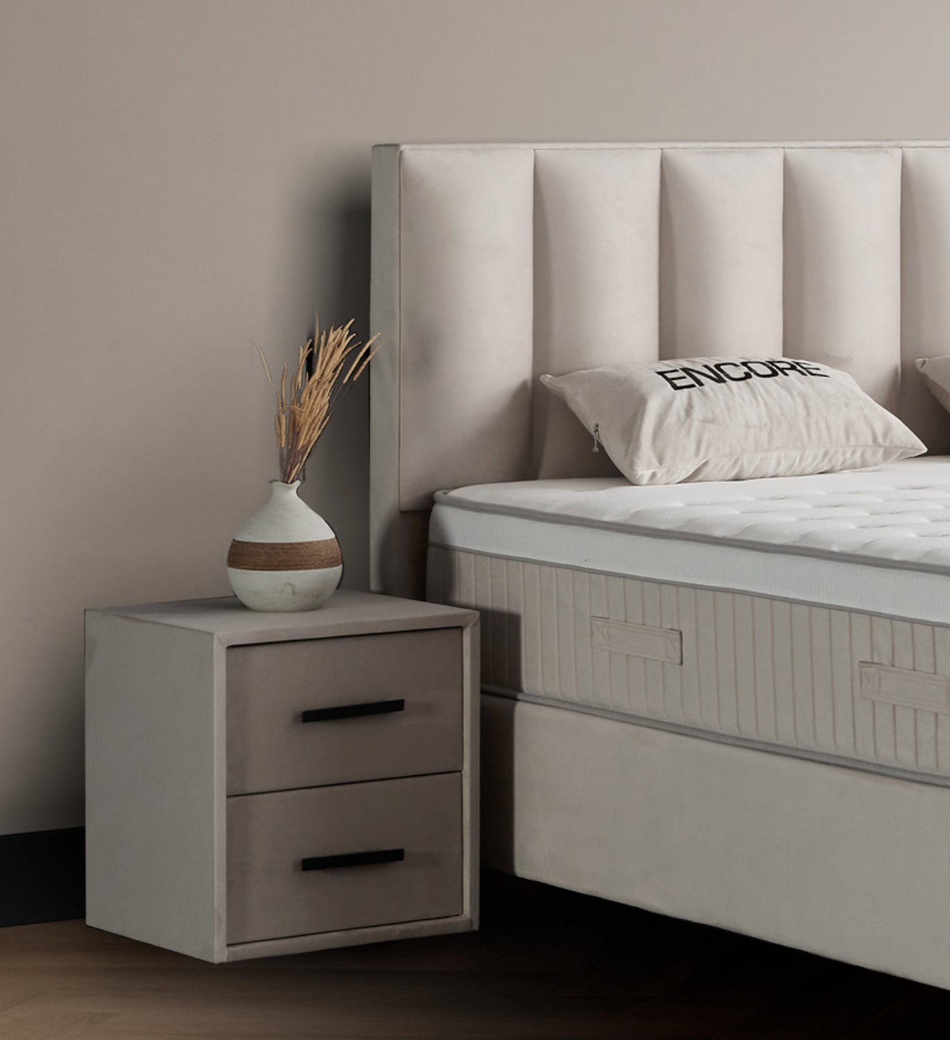 Boxspringbett Encore Beige Voll-orthopädisches Komfortbett mit Bettkasten, Stauraum, inkl. kostenlose Lieferung und Montage