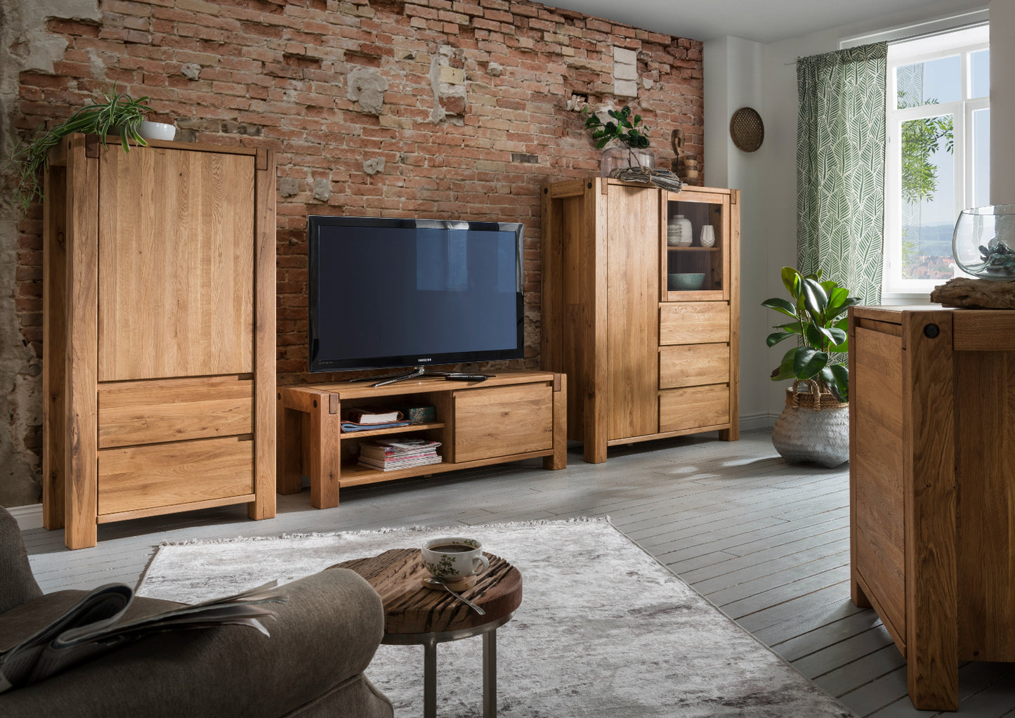 TPT Hochkommode Woodstock mit 2 Schubladen Eiche massiv geölt, ca. B/H/T 80 x 155 x 45 cm