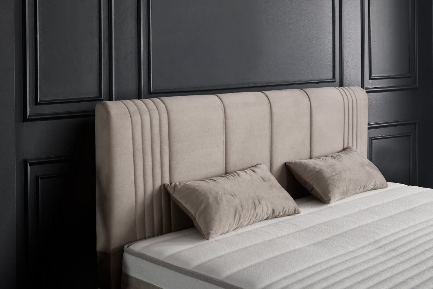 Boxspringbett Belicia Beige Voll-orthopädisches Komfortbett mit Bettkasten, Stauraum, inkl. kostenlose Lieferung und Montage