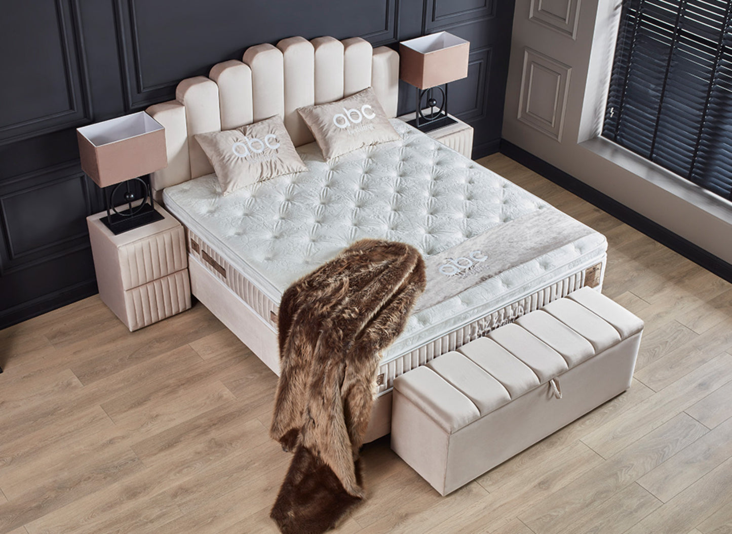 Boxspringbett Jazzlyn Beige Voll-orthopädisches Komfortbett mit Bettkasten, Stauraum, inkl. kostenlose Lieferung und Montage