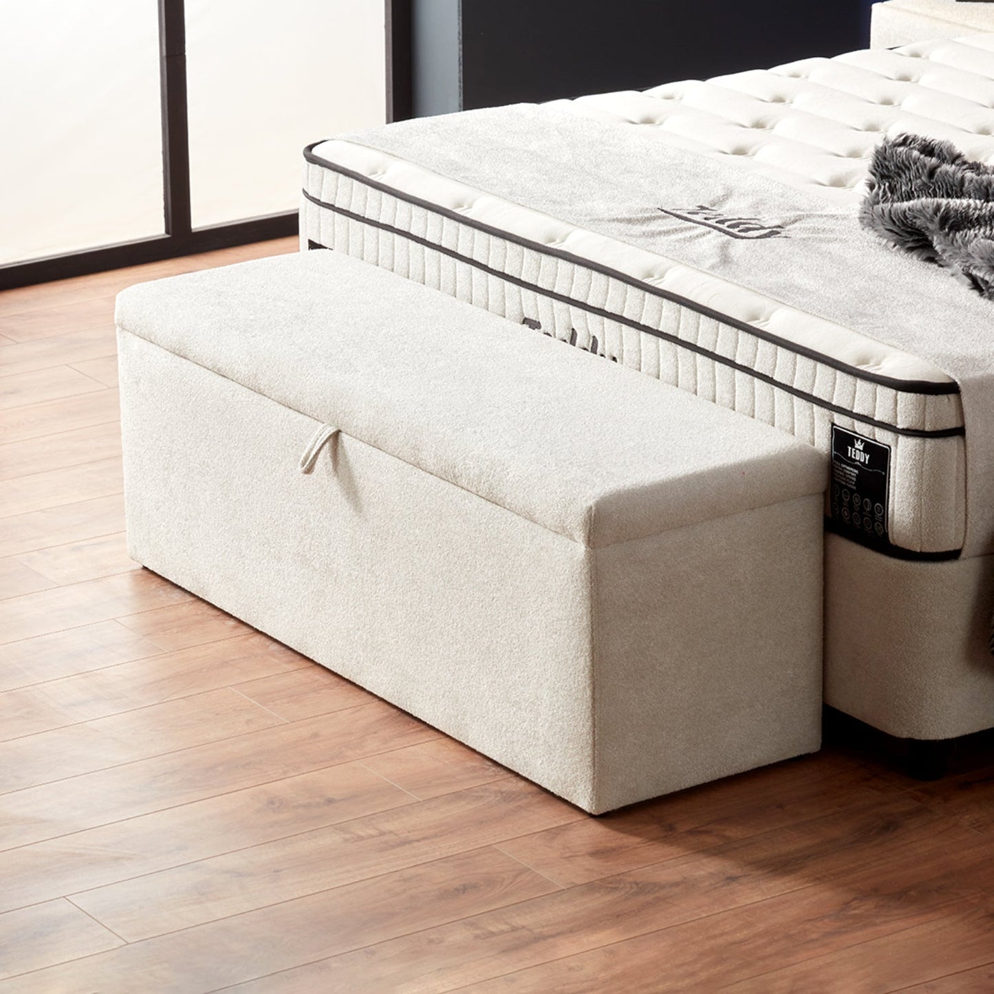 Boxspringbett Teddy Cremeweiß Voll-orthopädisches Komfortbett mit Bettkasten, Stauraum, inkl. kostenlose Lieferung und Montage