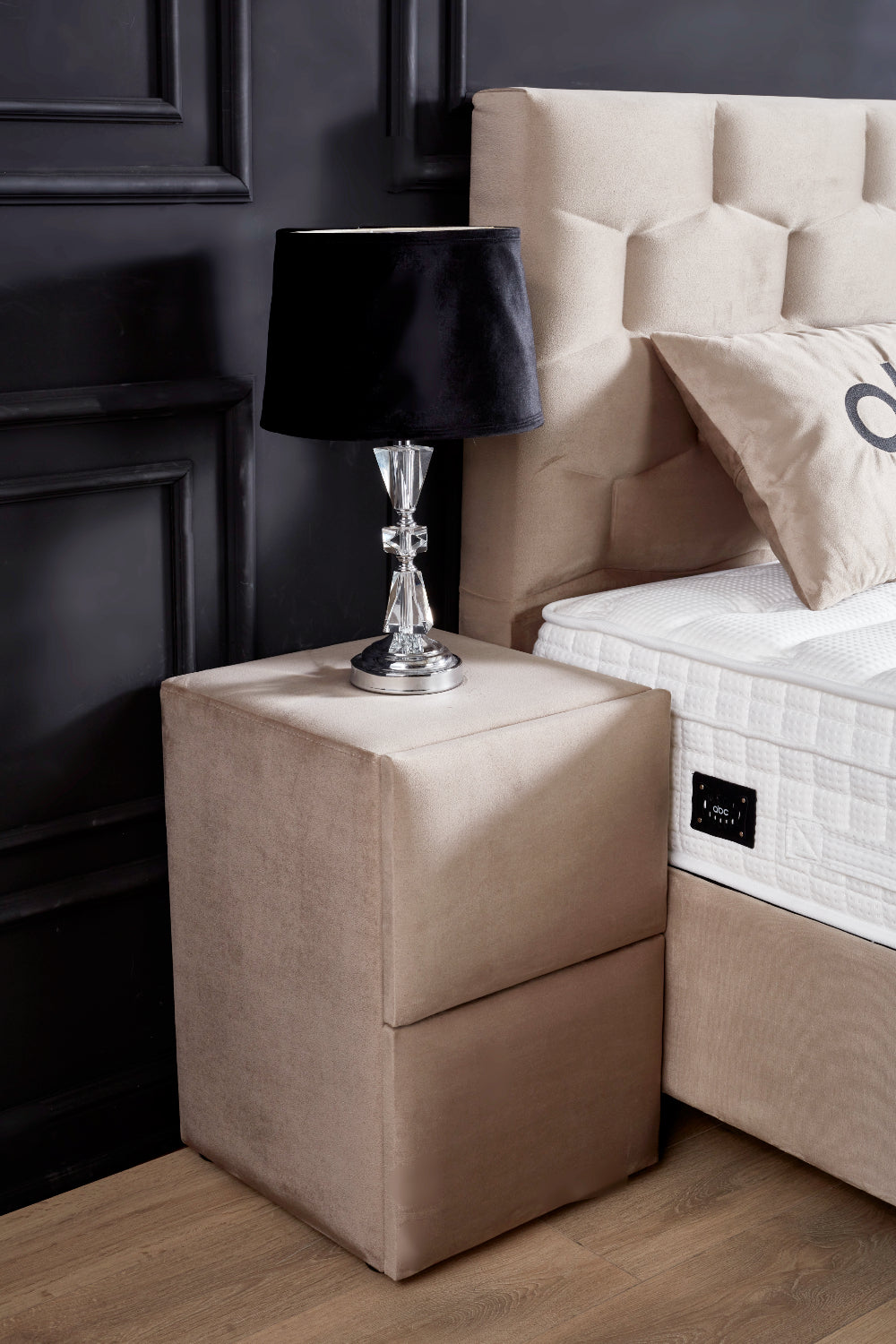 Boxspringbett Palermo Beige Voll-orthopädisches Komfortbett mit Bettkasten, Stauraum, inkl. kostenlose Lieferung und Montage