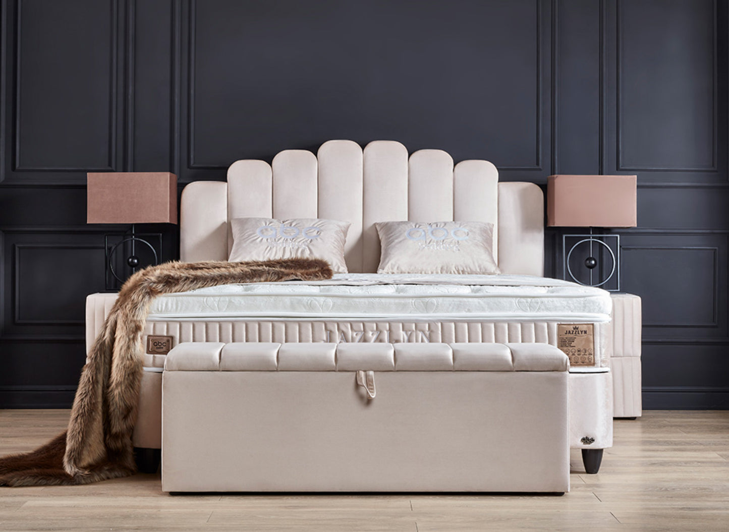 Boxspringbett Jazzlyn Beige Voll-orthopädisches Komfortbett mit Bettkasten, Stauraum, inkl. kostenlose Lieferung und Montage