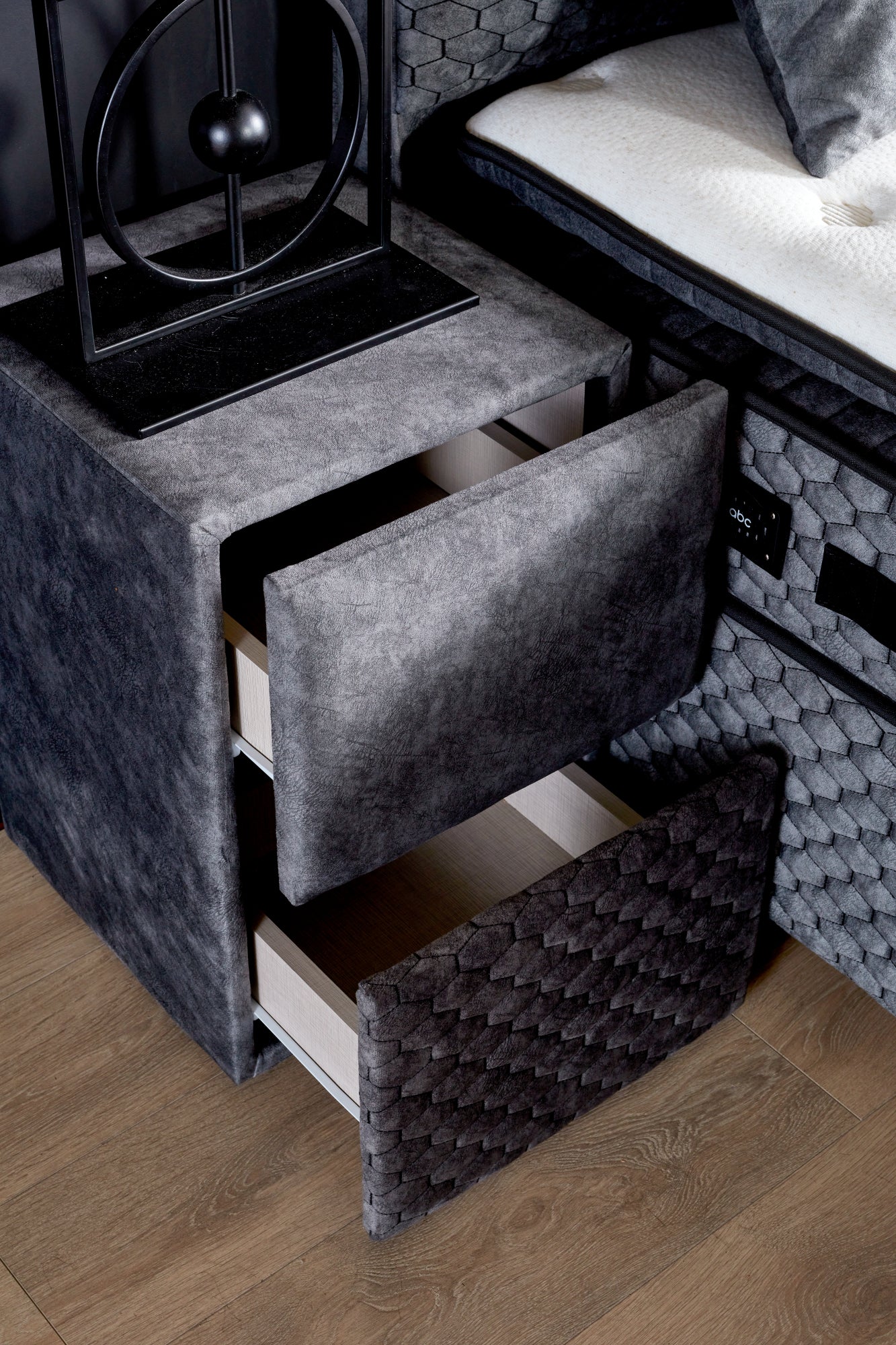 Boxspringbett Babylon Dunkelgrau/Anthrazit Voll-orthopädisches Komfortbett mit Bettkasten, Stauraum, inkl. kostenlose Lieferung und Montage