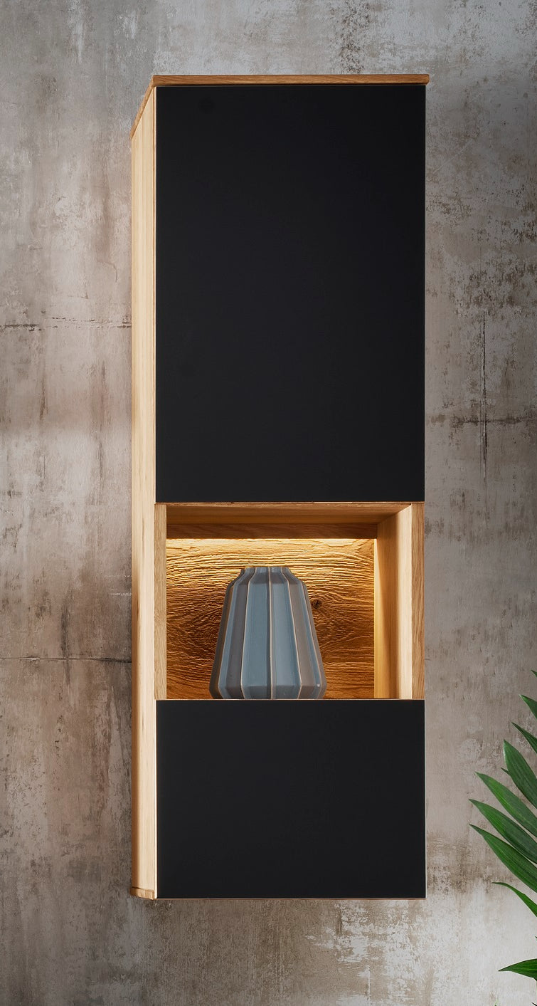Hängevitrine Boston Eiche/Wildeiche massiv geölt inkl. Beleuchtung B/H/T 40 x 122 x 33 cm