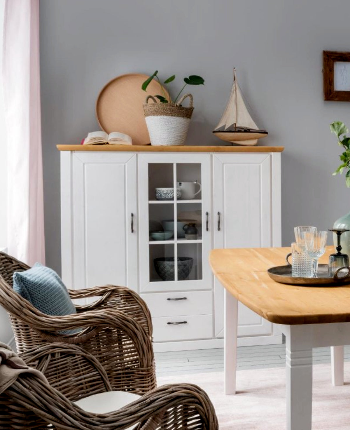 Esszimmer Highboard Adela 3-türig mit Schublade aus Kiefer massiv B/H/T 144 x 135 x 42 cm