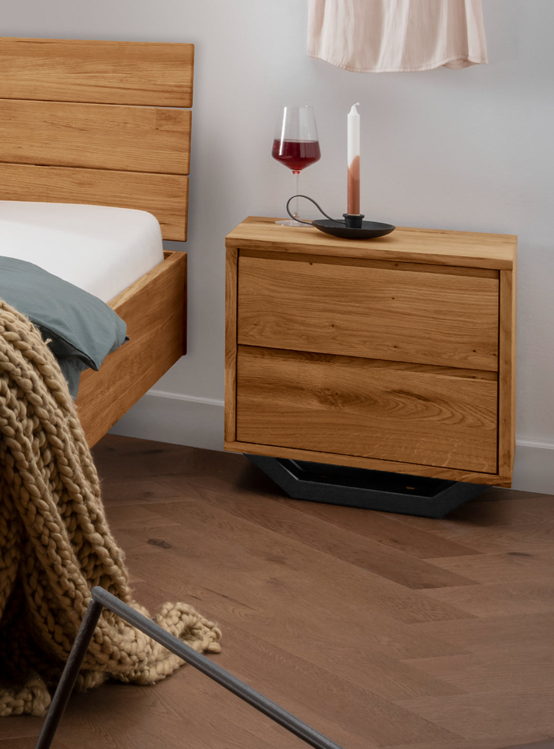 Infantil Nachtkommode Sevilla Wildeiche Massiv Natur inkl. Softclose-Funktion B/H/T 50 x 51 x 45 cm