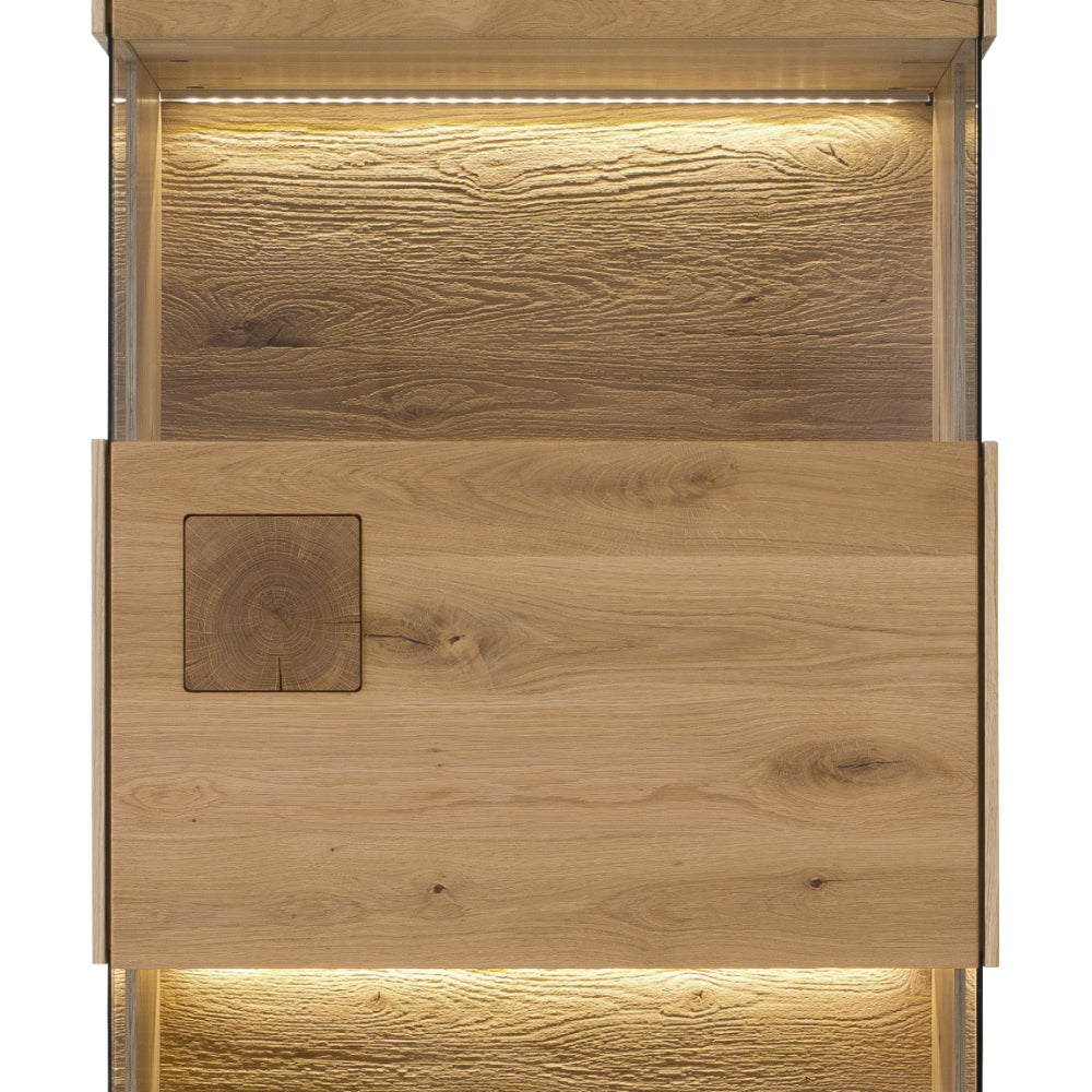 TPT Davos Glasvitrine 1-türig, Wildeiche massiv natur/blanco geölt, inkl. Beleuchtung B/H/T 64 x 209 x 44 cm