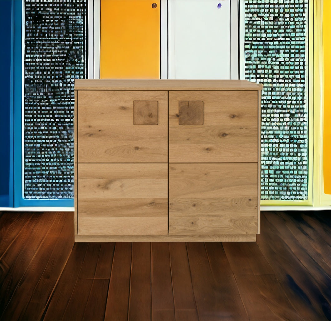 TPT Davos Sideboard 2-türig Wildeiche massiv natur/blanco geölt, inkl. Beleuchtung B/H/T 94 x 80 x 44 cm