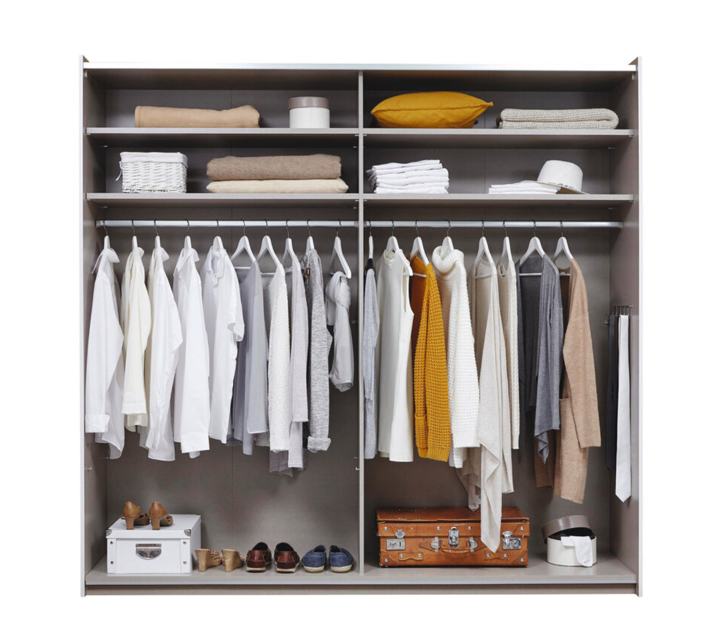 Schwebetürenschrank Korbach 2-türig mit Teilspiegelfront B/H/T 218 x 210 x 59 cm, Zubehör Classic