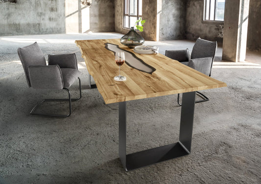 Infantil Lia Esstisch Eiche massiv mit Baumkant und Epoxidharz mit 4-Gestellformen Breite 220 x 100 x 4 cm