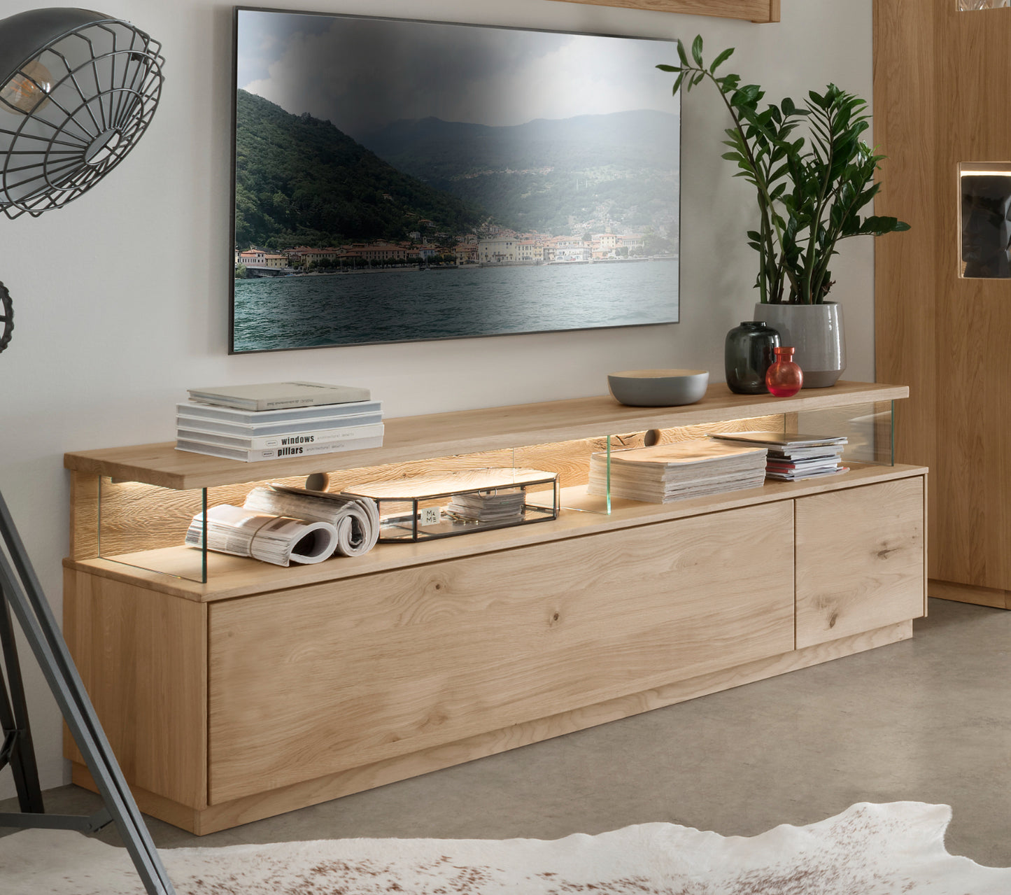 TPT Sankt Gallen TV Lowboard Wildeiche massiv inkl. Beleuchtung B/H/T 170 x 56 x 44 cm