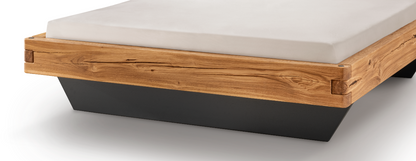 TPT Balkenbett 820-VIII mit Stoffkopfteil gesteppt, Wildeiche massiv natur geölt Breite 140-200 x 200 cm
