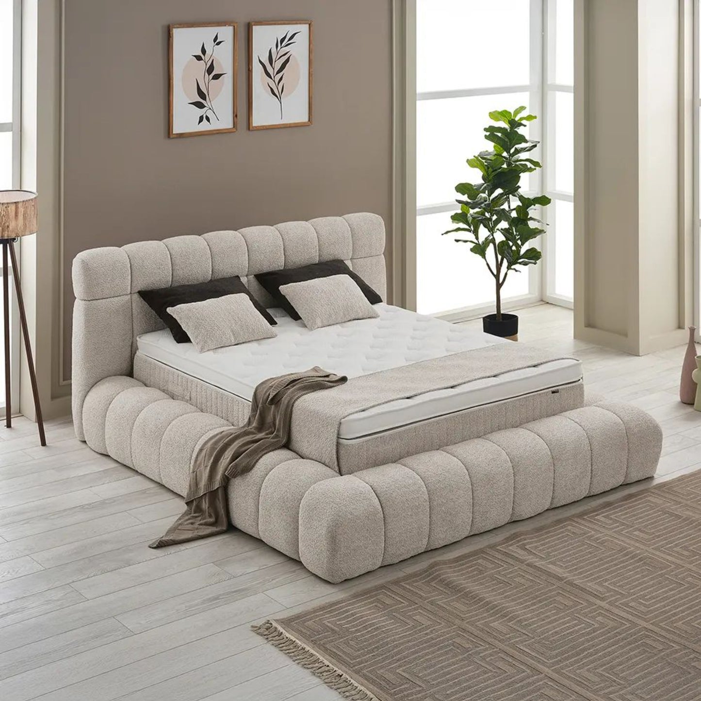 Boxspringbett Raina Beige Voll-orthopädisches Komfortbett mit Bettkasten, Stauraum, inkl. kostenlose Lieferung und Montage