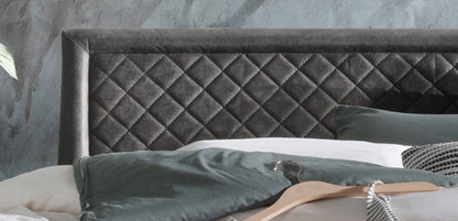 TPT Balkenbett 820-VIII mit Stoffkopfteil gesteppt, Wildeiche massiv natur geölt Breite 140-200 x 200 cm