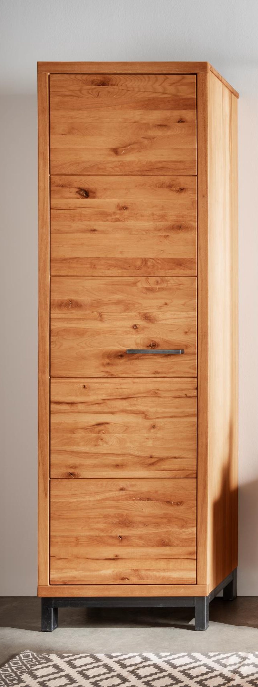 Garderobenschrank Brest Wildeiche/ Kernbuche massiv (links angeschlagen) B/H/T 60 x 200 x 38 cm